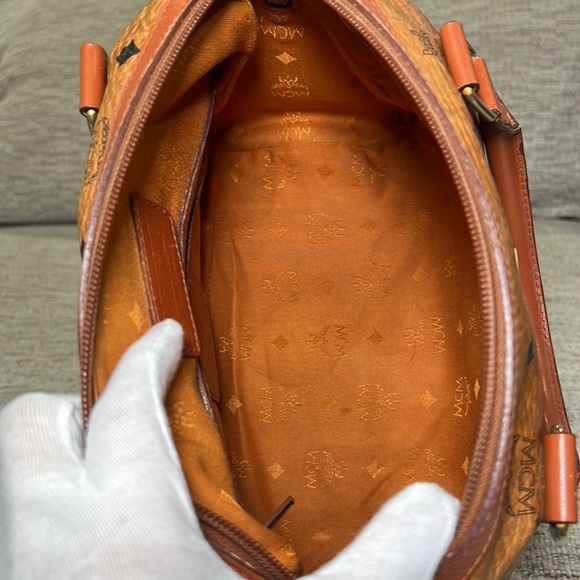 Authentic MCM Cognac Boston Bag. Made in Germany Golf Collection - Picture 5 of 7